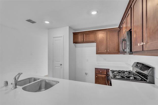 14069 Drover Street, Pilot Point, TX 76258