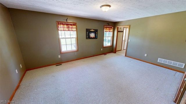 3333 Sunnybrook, Kent, OH 44278