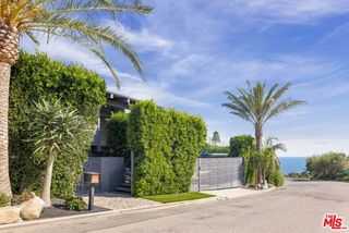 344 Arno Way, Pacific Palisades (los Angeles), CA 90272