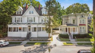 102 S Lake Avenue, Albany, NY 12208