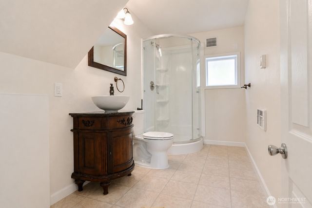 2401 S 62nd Street, Tacoma, WA 98409