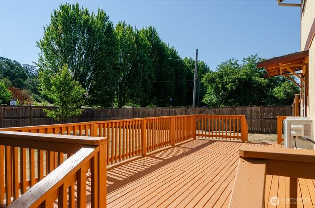 2401 S 62nd Street, Tacoma, WA 98409