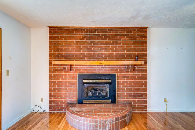 1433 Gravel Lick Branch Road, Waco, KY 40385