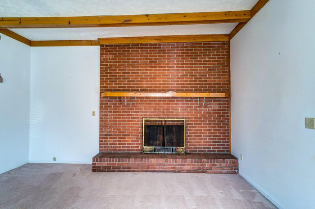 1433 Gravel Lick Branch Road, Waco, KY 40385