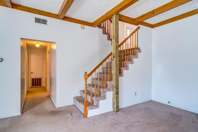 1433 Gravel Lick Branch Road, Waco, KY 40385