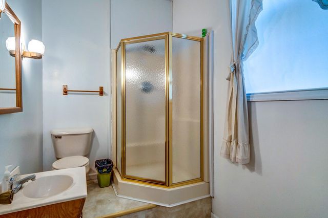 1433 Gravel Lick Branch Road, Waco, KY 40385