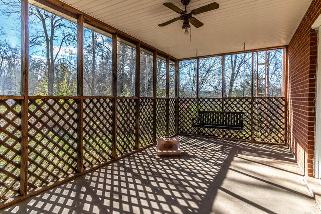 1433 Gravel Lick Branch Road, Waco, KY 40385