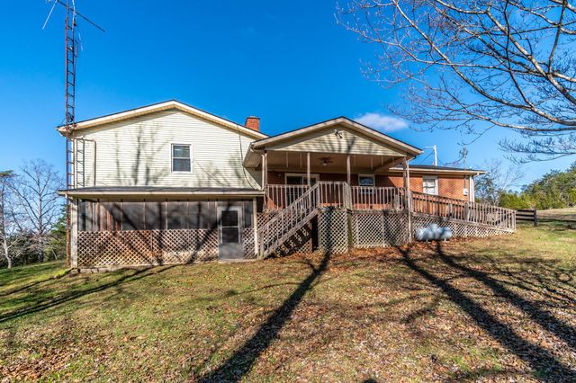 1433 Gravel Lick Branch Road, Waco, KY 40385