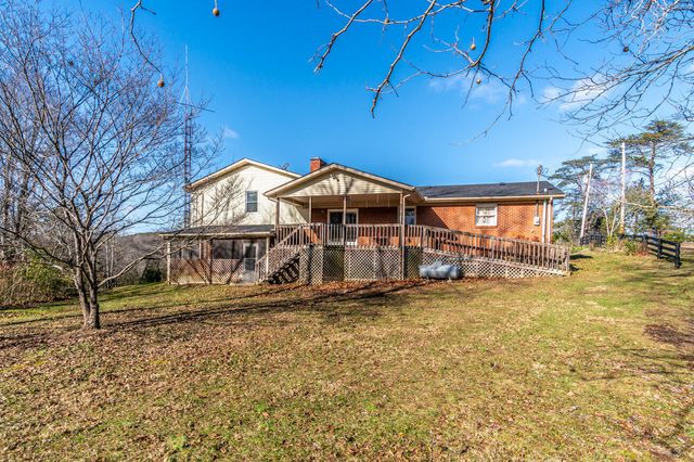 1433 Gravel Lick Branch Road, Waco, KY 40385