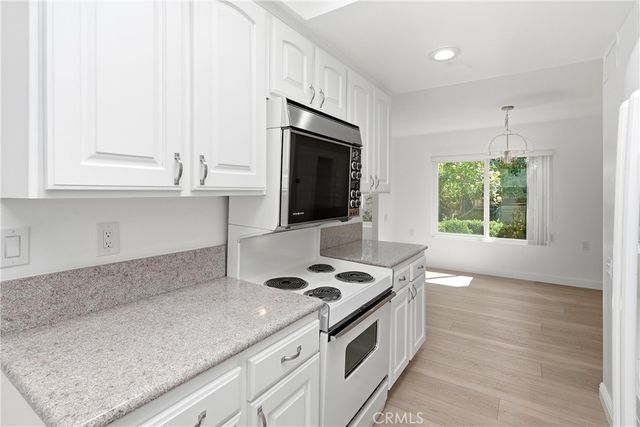 3296 San Amadeo B, Laguna Woods, CA 92637