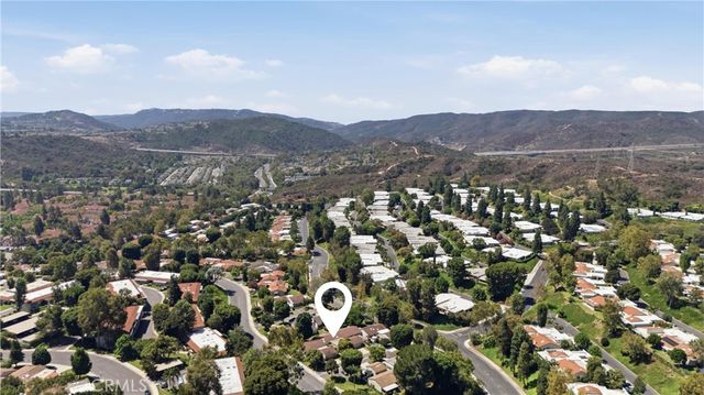 3296 San Amadeo B, Laguna Woods, CA 92637