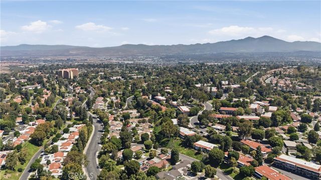 3296 San Amadeo B, Laguna Woods, CA 92637
