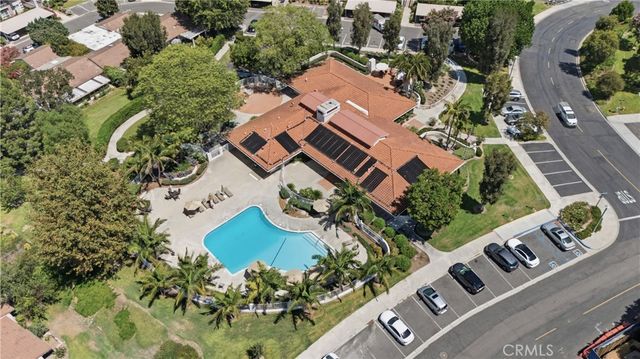 3296 San Amadeo B, Laguna Woods, CA 92637
