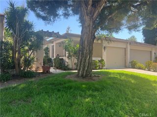 3296 San Amadeo B, Laguna Woods, CA 92637