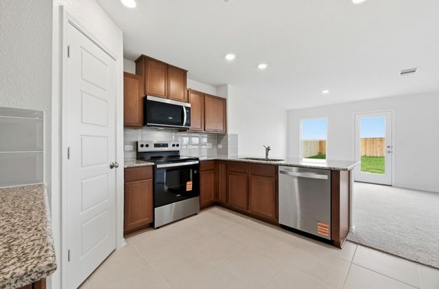 13228 Kincane DR, Del Valle, TX 78617