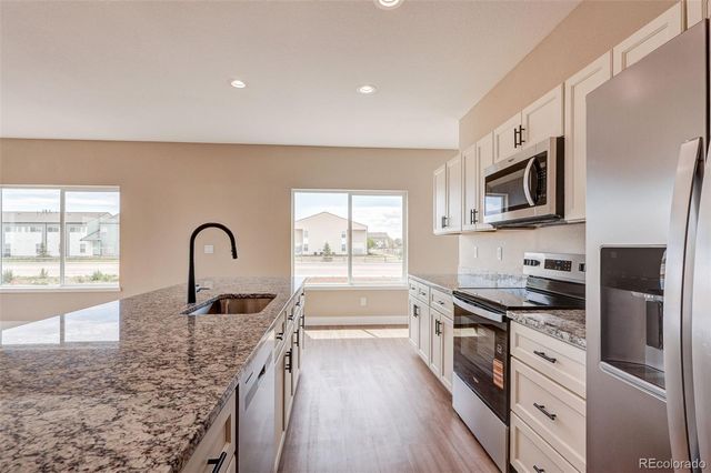 408 Molly Lane, Fort Morgan, CO 80701