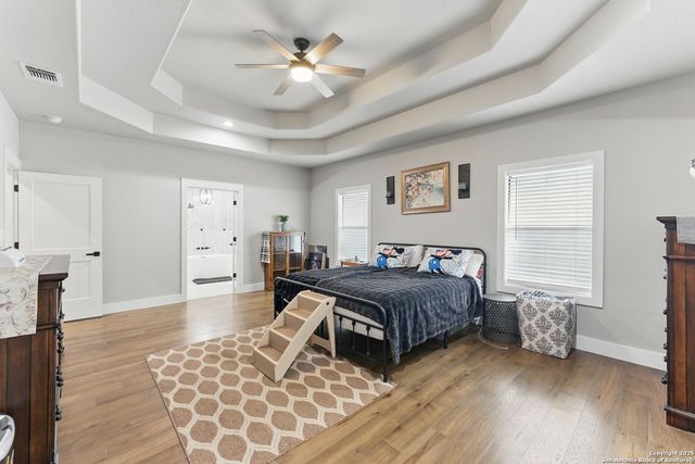 725 Winding View, New Braunfels, TX 78132
