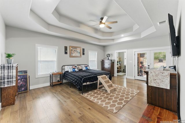 725 Winding View, New Braunfels, TX 78132