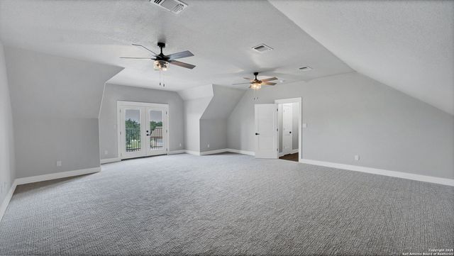 725 Winding View, New Braunfels, TX 78132