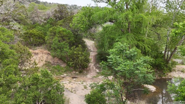725 Winding View, New Braunfels, TX 78132