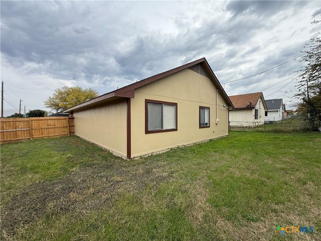 2251 Hilltop Loop, Killeen, TX 76549