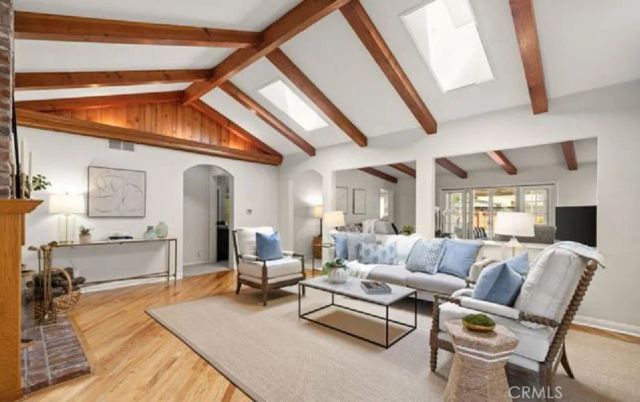 5036 Matilija, Sherman Oaks, CA 91423