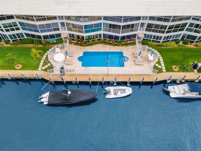 3050 NE 48th Street 208, Fort Lauderdale, FL 33308