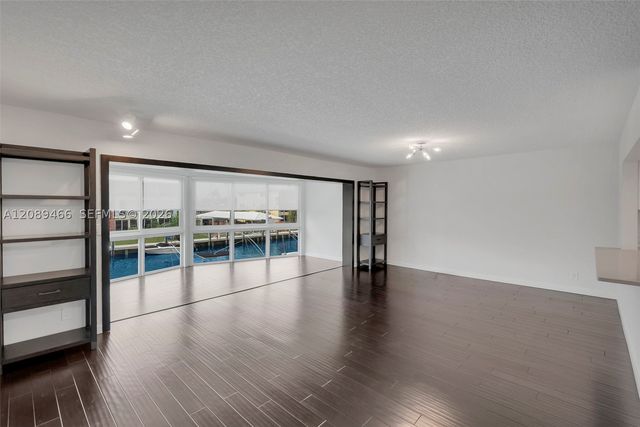 3050 NE 48th Street 208, Fort Lauderdale, FL 33308