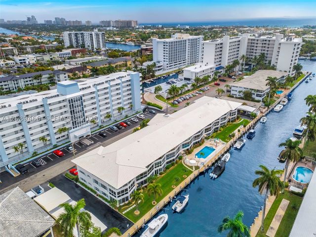 3050 NE 48th Street 208, Fort Lauderdale, FL 33308