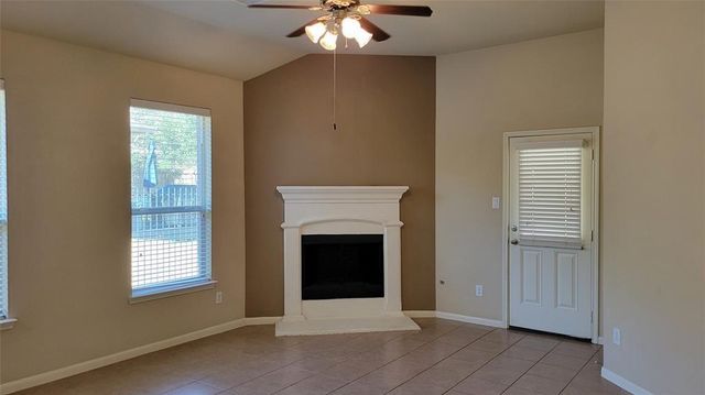 122 Black Swan Place, Magnolia, TX 77354