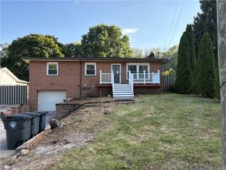 2354 Savoy Avenue, Akron, OH 44305