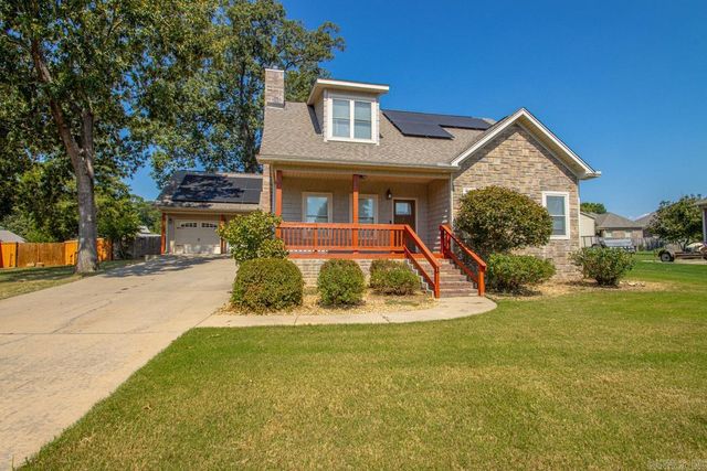 3105 Debra Gaye Drive, Bryant, AR 72022