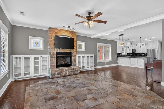 3105 Debra Gaye Drive, Bryant, AR 72022