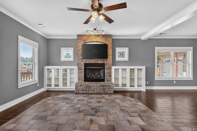 3105 Debra Gaye Drive, Bryant, AR 72022