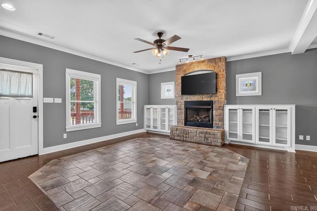 3105 Debra Gaye Drive, Bryant, AR 72022