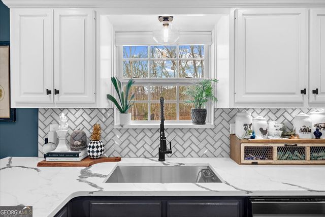 430 Valley Road, Dawsonville, GA 30534