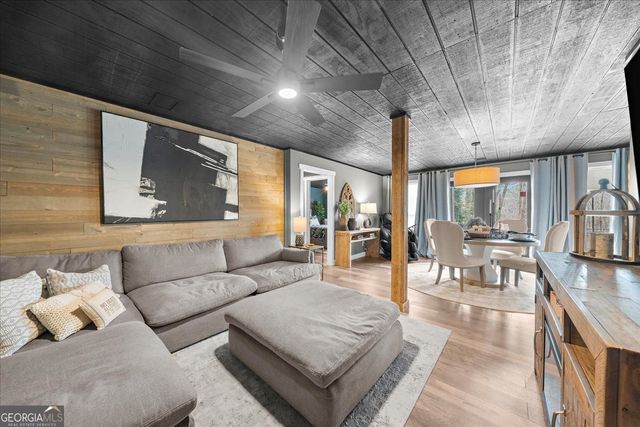 430 Valley Road, Dawsonville, GA 30534