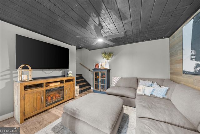 430 Valley Road, Dawsonville, GA 30534