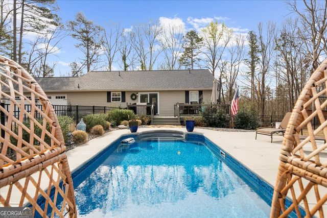 430 Valley Road, Dawsonville, GA 30534