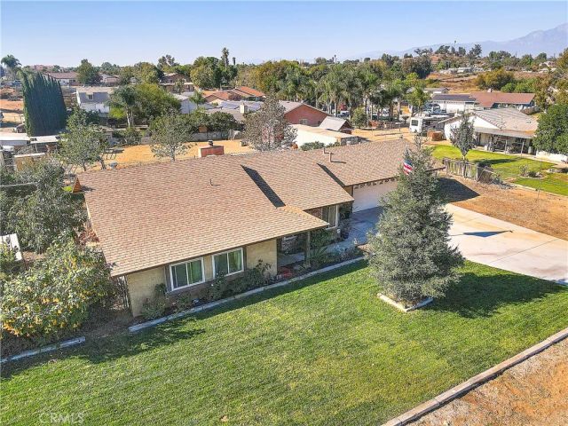 5999 Homestead, Jurupa Valley, CA 92509