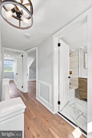 24 BELMONT CIR, Trenton, NJ 08618