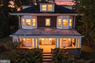 24 BELMONT CIR, Trenton, NJ 08618