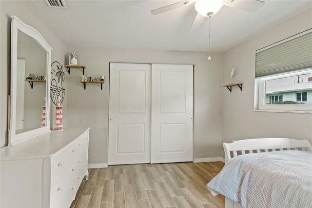 1675 BLAKEMORE LANE, Sarasota, FL 34231