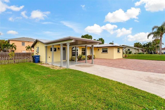 1675 BLAKEMORE LANE, Sarasota, FL 34231