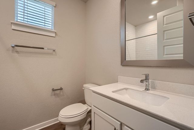 2032 Wilsons Warbler DR, Leander, TX 78641
