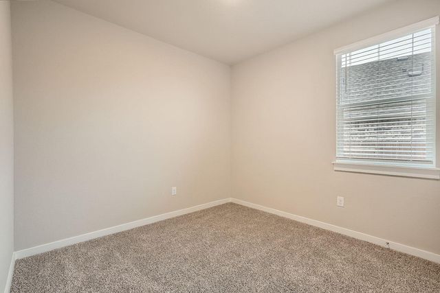 2032 Wilsons Warbler DR, Leander, TX 78641