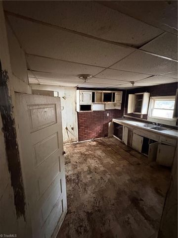 1309 Pershing Street, High Point, NC 27260