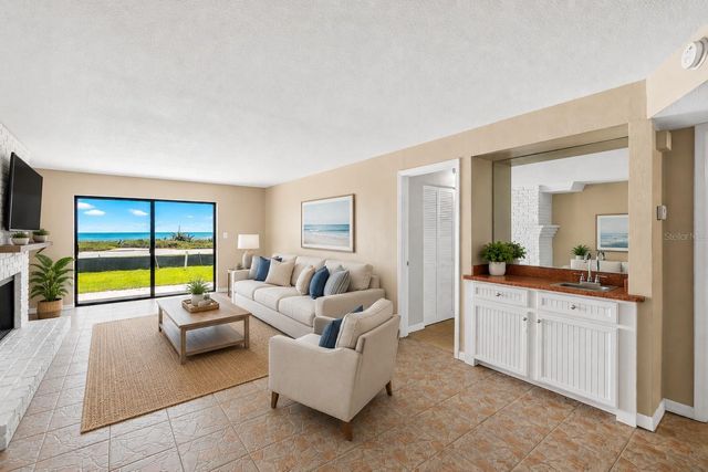 3390 OCEAN SHORE BOULEVARD 1050, Ormond Beach, FL 32176