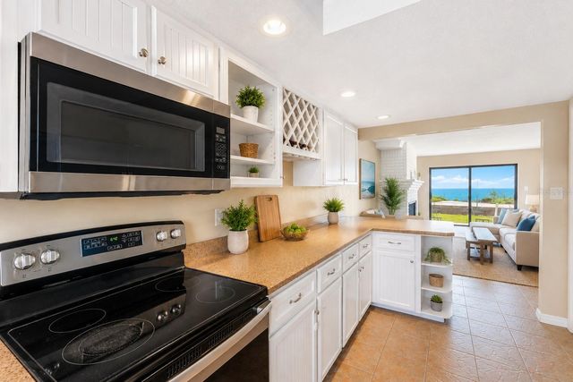 3390 OCEAN SHORE BOULEVARD 1050, Ormond Beach, FL 32176