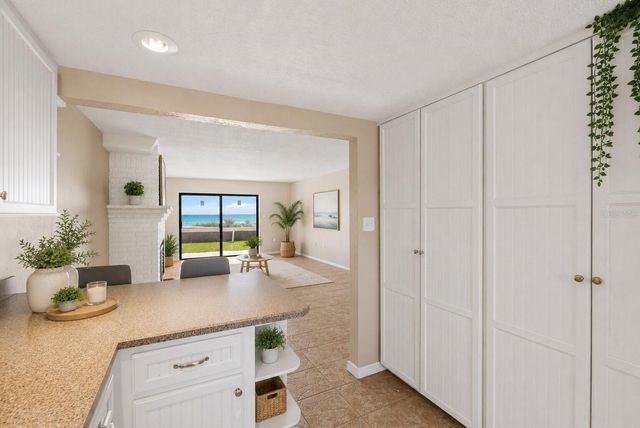 3390 OCEAN SHORE BOULEVARD 1050, Ormond Beach, FL 32176